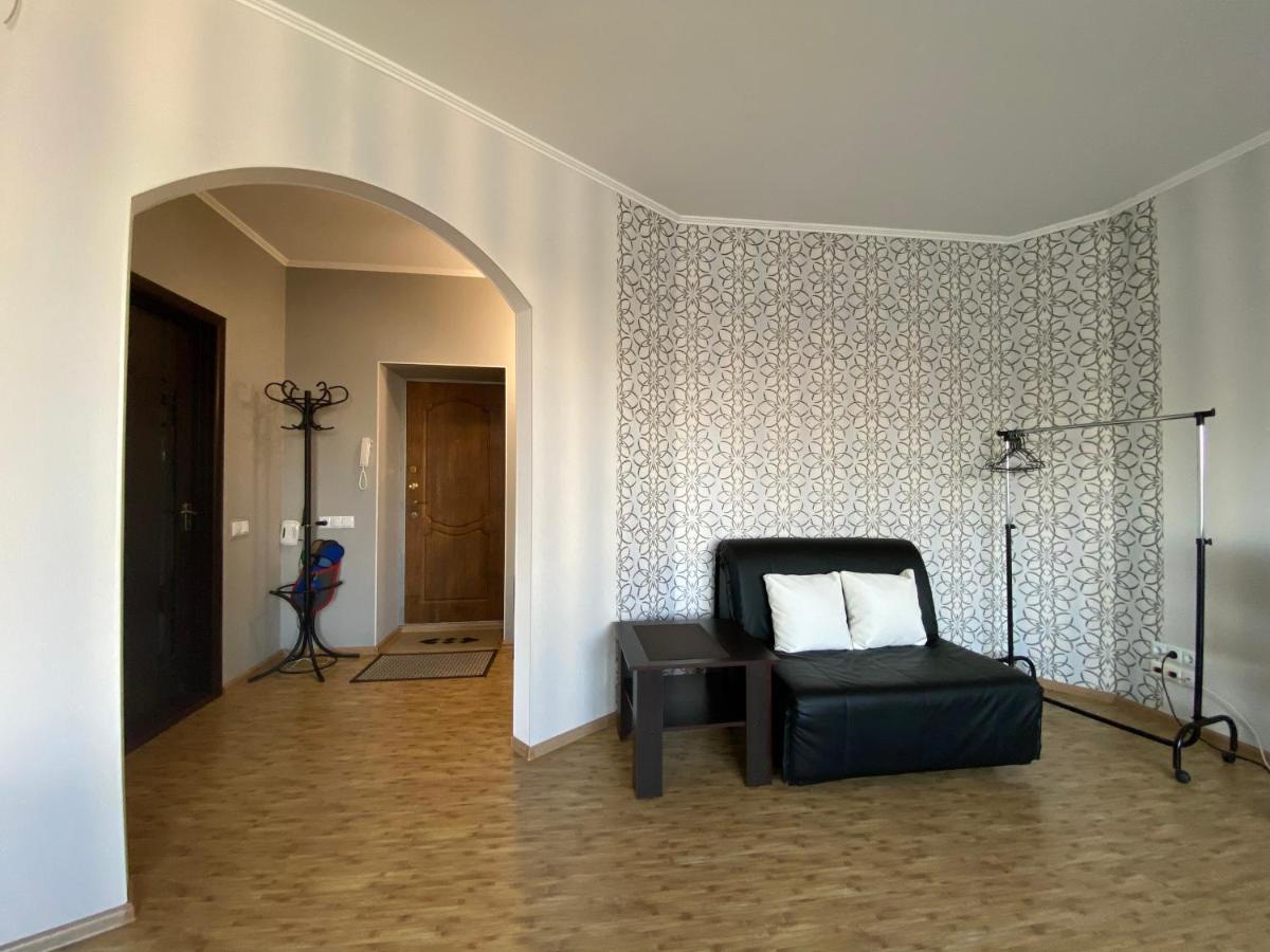 Podillia Modern Apartment Винница Экстерьер фото
