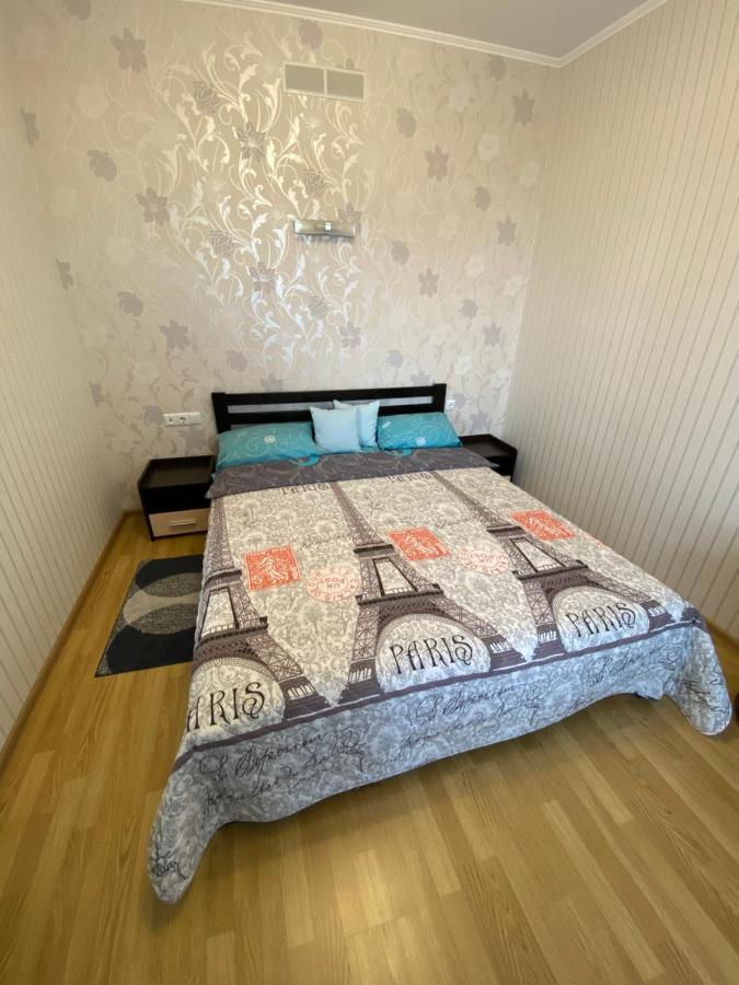Podillia Modern Apartment Винница Экстерьер фото